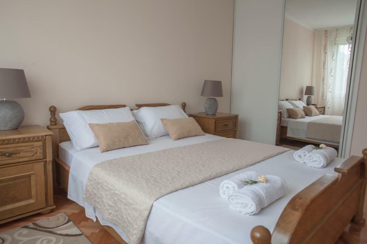 פודגוריצה Apartman Preko Morace 2018 מראה חיצוני תמונה